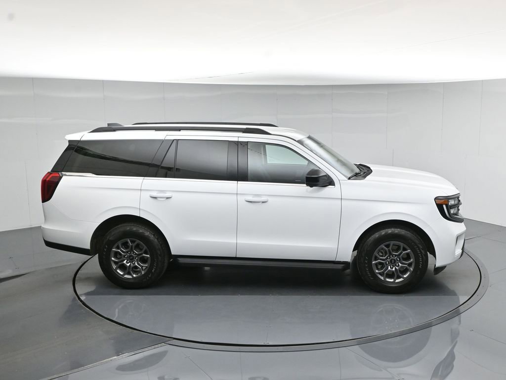 Certified 2025 Ford Expedition Active AWD/4WD image 44