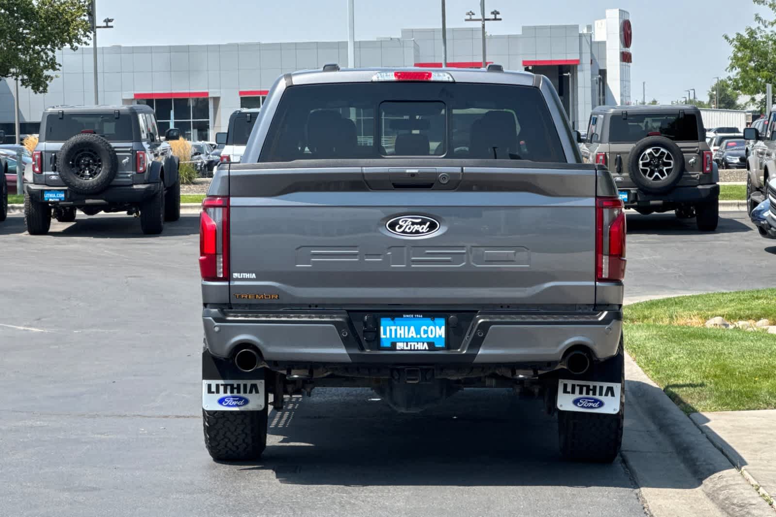 Certified 2024 Ford F150 Tremor w/ Tow/Haul Package AWD/4WD image 7