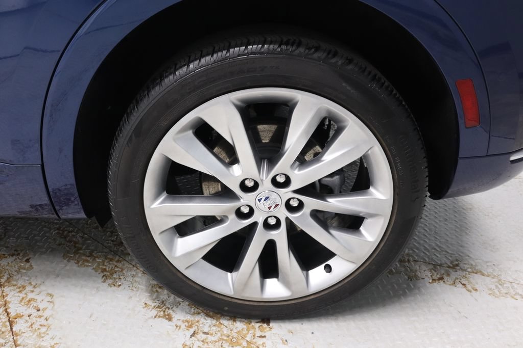Used 2023 Buick Envision Avenir AWD/4WD image 20