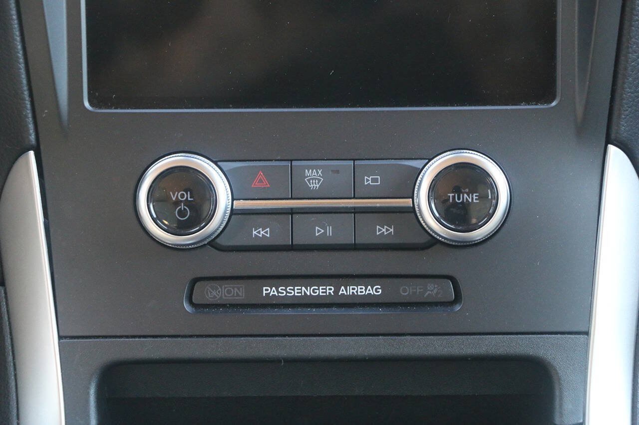 Certified 2024 Ford Edge SEL AWD/4WD image 19