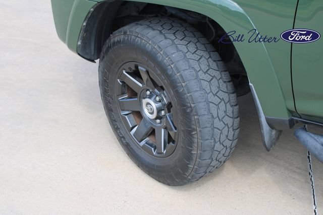 Used 2021 Toyota 4Runner Trail Special Edition AWD/4WD image 9