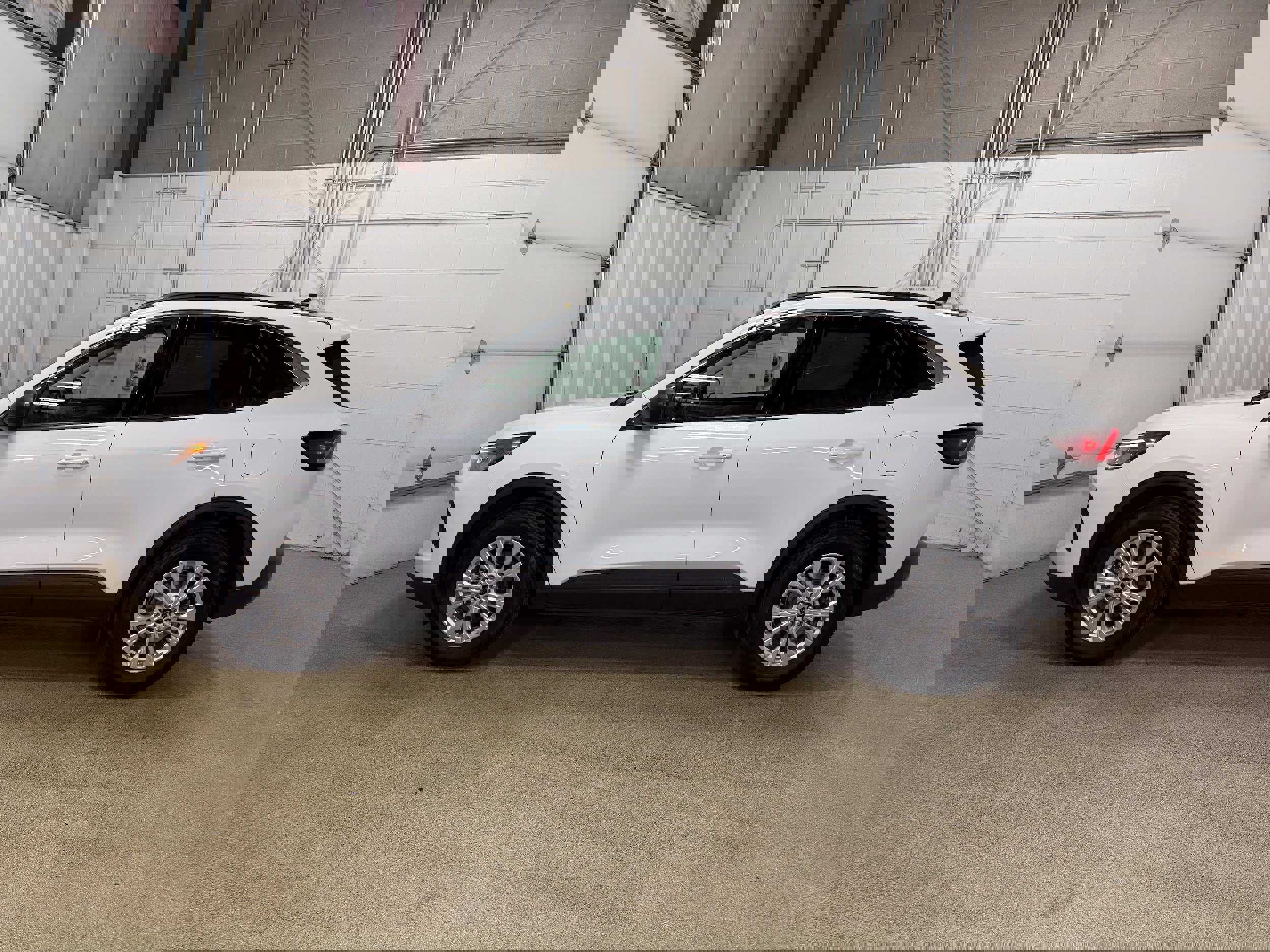 Certified 2023 Ford Escape Active w/ Tech Pack #1 image 5