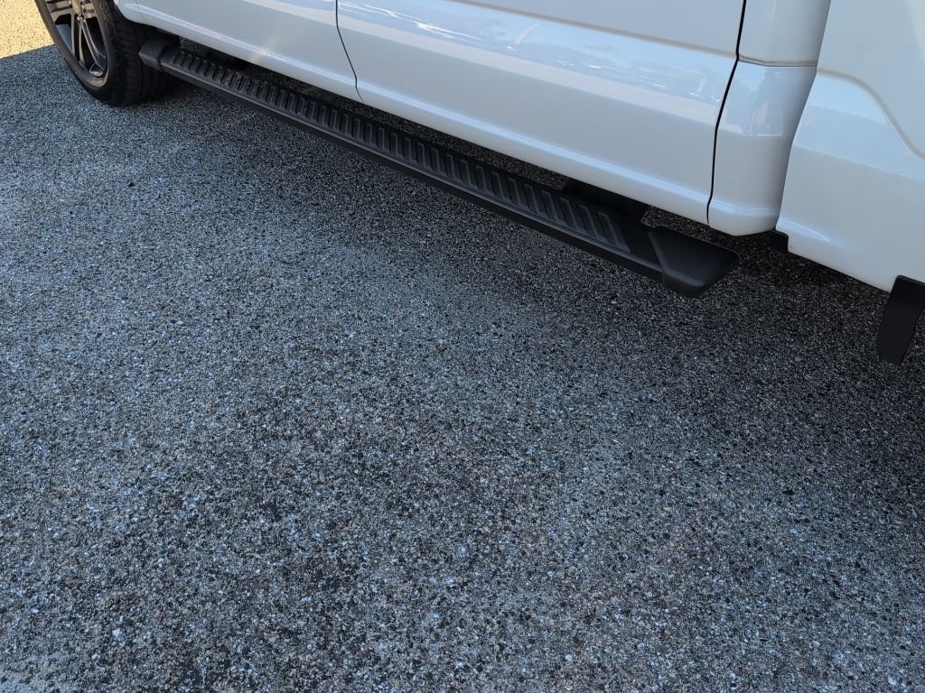 Certified 2022 Ford F150 XLT w/ Equipment Group 302A High image 13