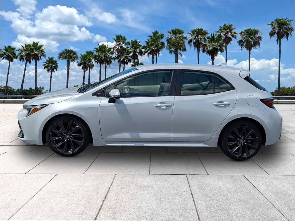 Used 2024 Toyota Corolla XSE FWD image 6