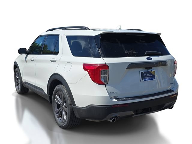 Certified 2023 Ford Explorer XLT w/ Equipment Group 202A AWD/4WD image 3