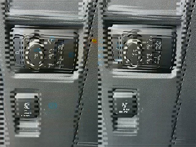 Certified 2024 Ford F150 XL w/ Equipment Group 103A High image 18