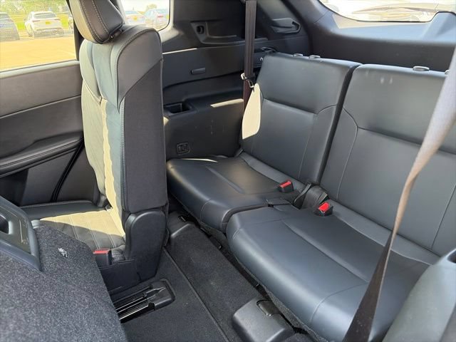 Used 2025 Mitsubishi Outlander SE AWD/4WD image 11