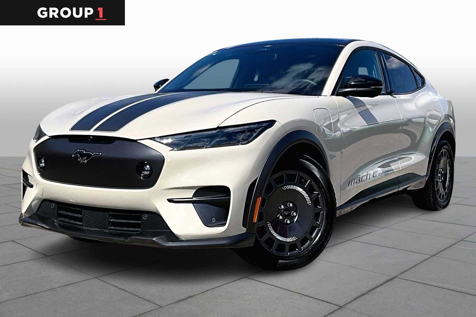 Certified 2025 Ford Mustang Mach-E GT image 1