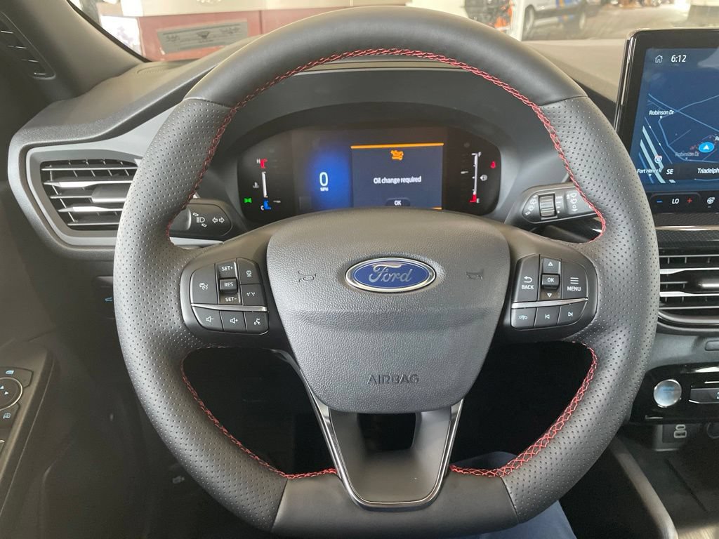 Certified 2025 Ford Escape ST-Line Select w/ Tech Pack #1 AWD/4WD image 19