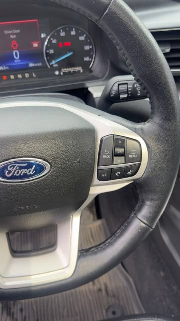 Certified 2023 Ford Explorer XLT w/ Equipment Group 202A AWD/4WD image 10