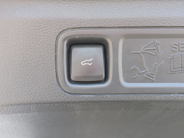 Certified 2022 Ford Expedition Platinum image 37