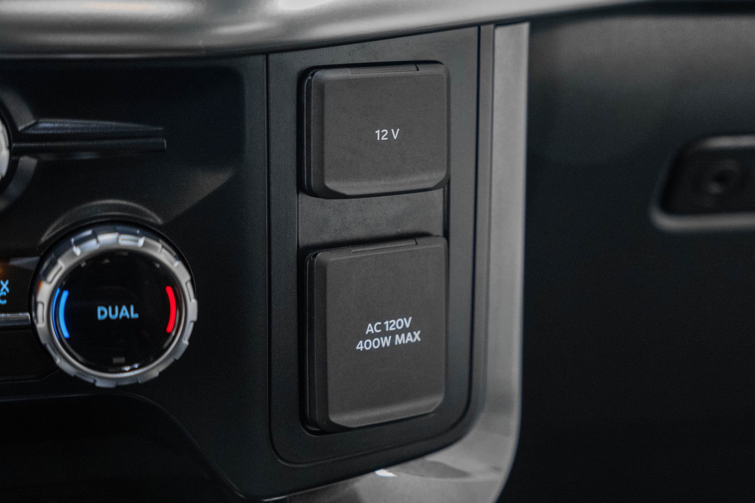 Certified 2023 Ford F150 Lariat w/ Equipment Group 502A High image 31