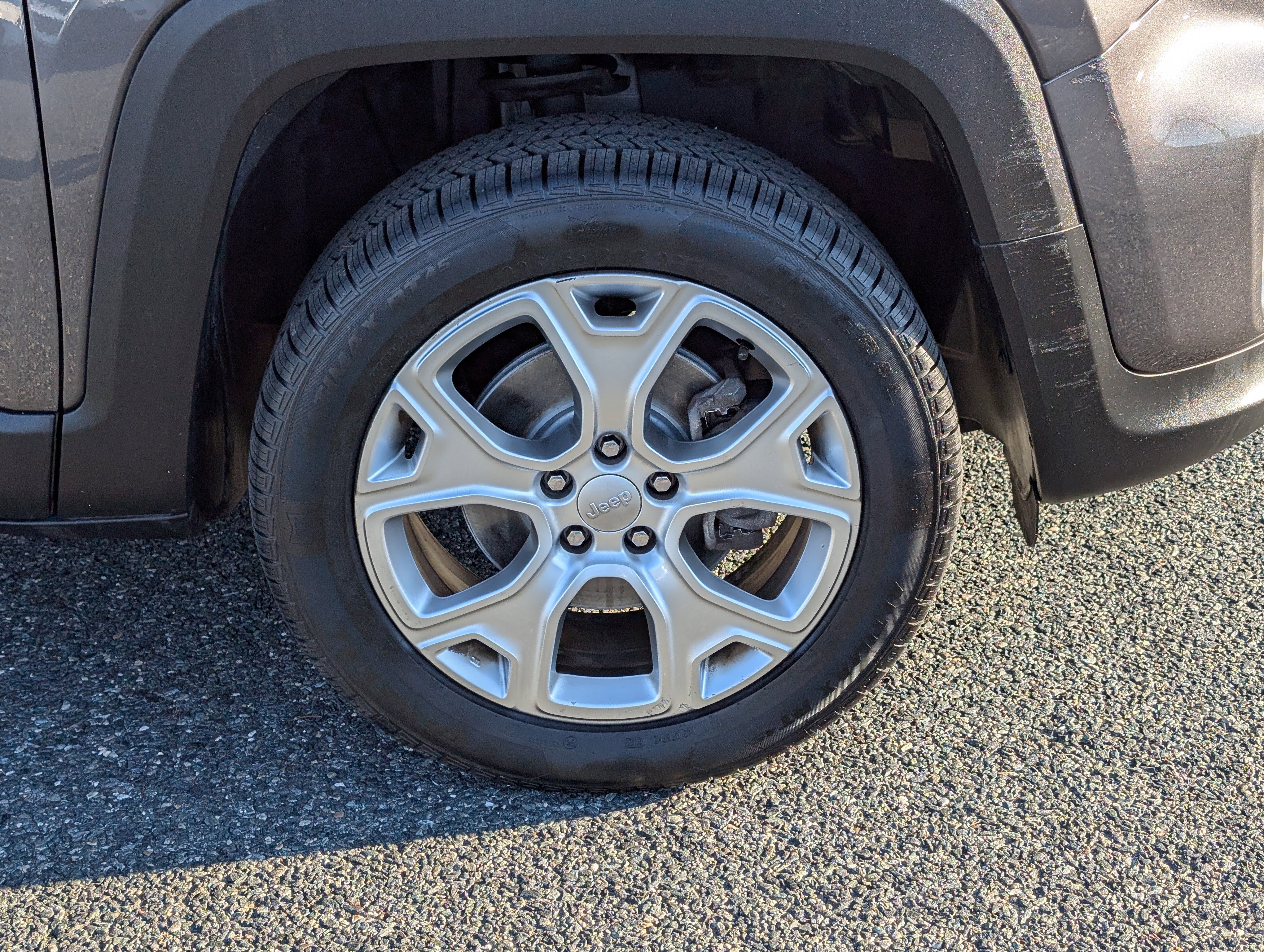 Used 2019 Jeep Renegade Limited w/ UConnect 8.4 Nav Group image 9