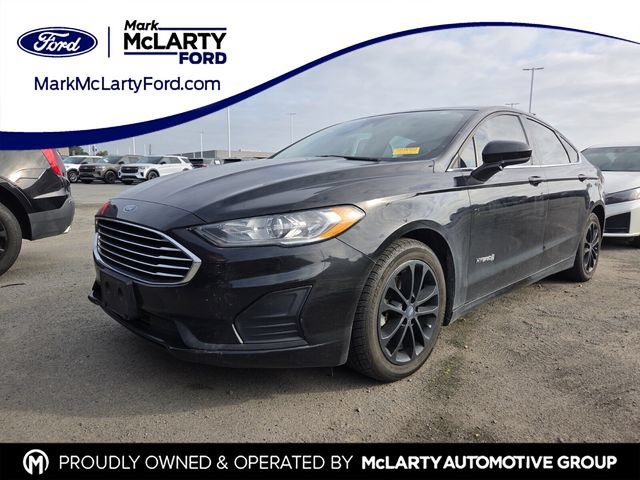 Certified 2019 Ford Fusion SE FWD image 1