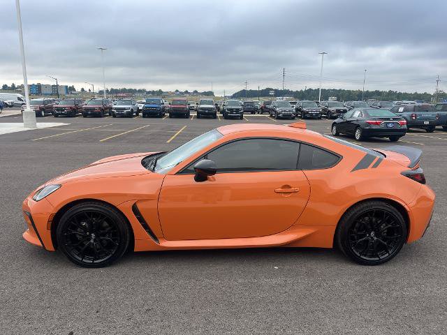 Used 2023 Toyota GR86 10th Anniversary SE RWD image 8