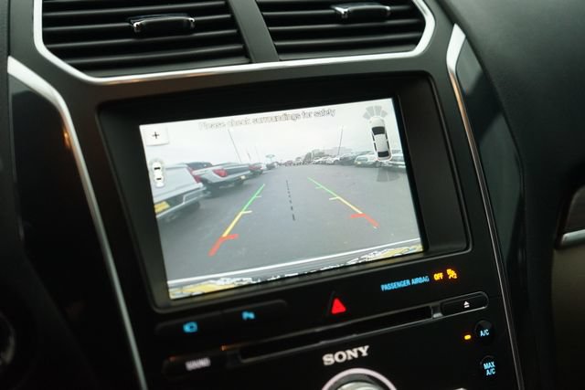 Certified 2018 Ford Explorer Limited AWD/4WD image 29