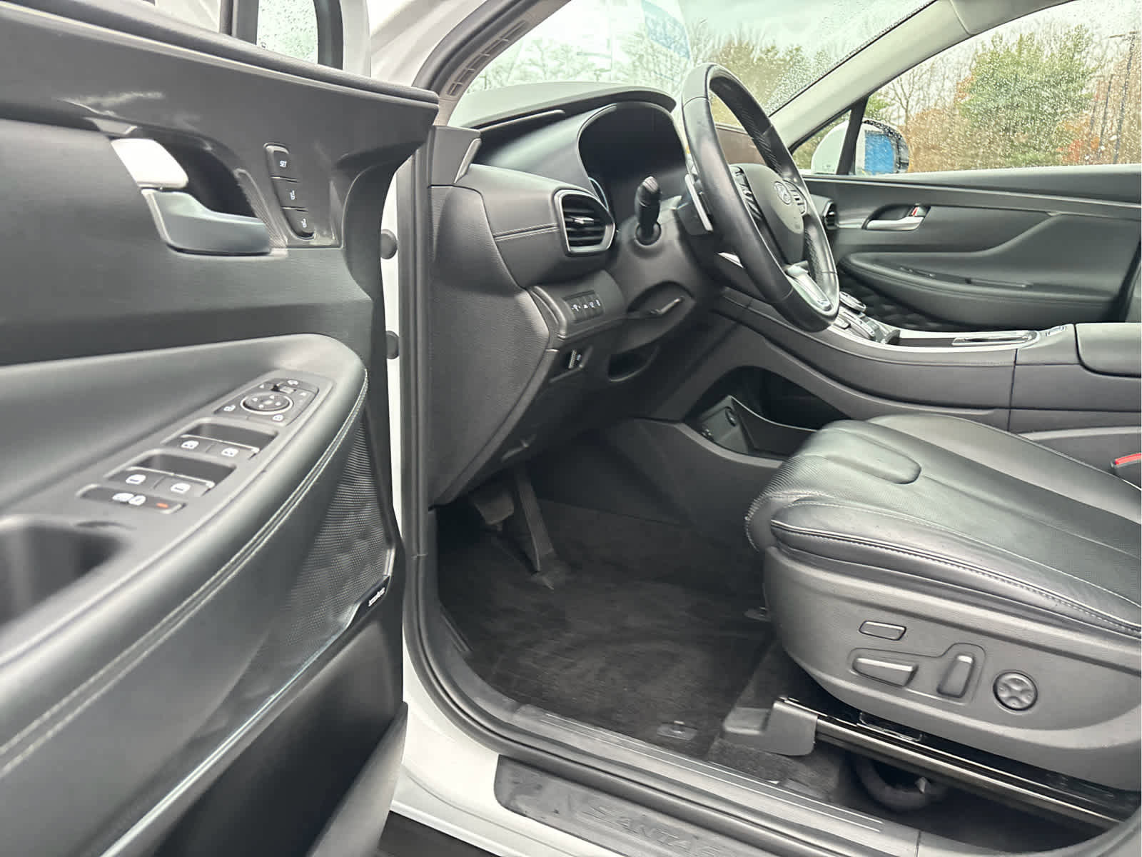 Used 2022 Hyundai Santa Fe Limited image 7