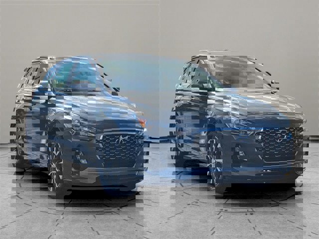 Used 2019 Hyundai Elantra GT image 14