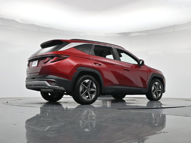Used 2025 Hyundai Tucson SEL FWD image 31
