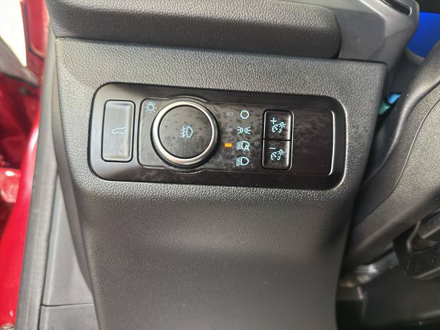 Certified 2023 Ford Escape ST-Line Select w/ Tech Pack #2 AWD/4WD image 12