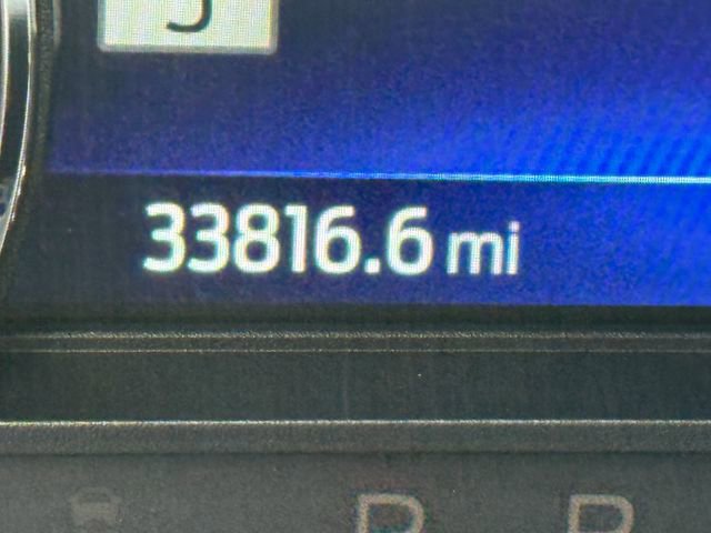 Certified 2022 Ford Explorer XLT w/ Equipment Group 202A image 26