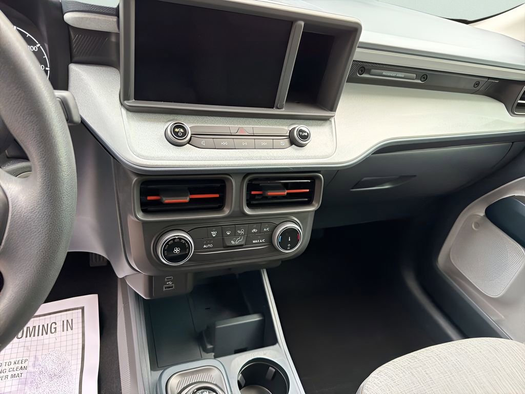 Certified 2022 Ford Maverick XLT image 17