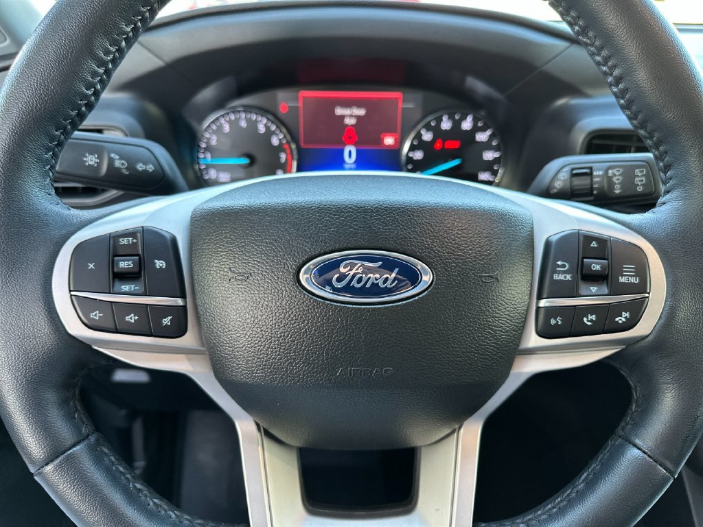 Certified 2023 Ford Explorer XLT RWD image 21