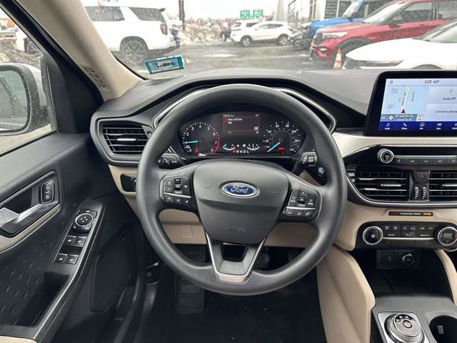 Certified 2020 Ford Escape SE image 10