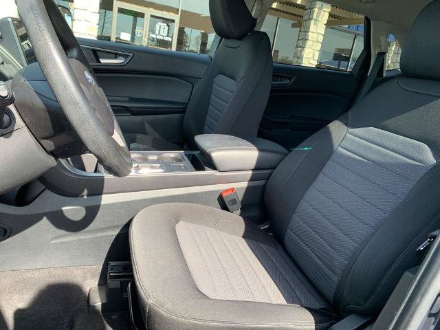 Certified 2023 Ford Edge SE w/ Black Appearance Package AWD/4WD image 11