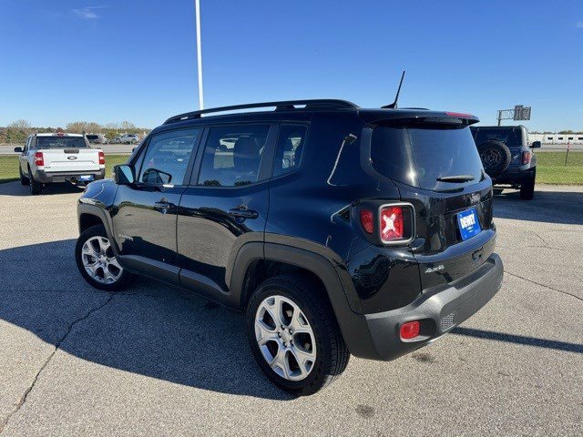 Used 2023 Jeep Renegade Limited w/ Sun/Sound Group image 3