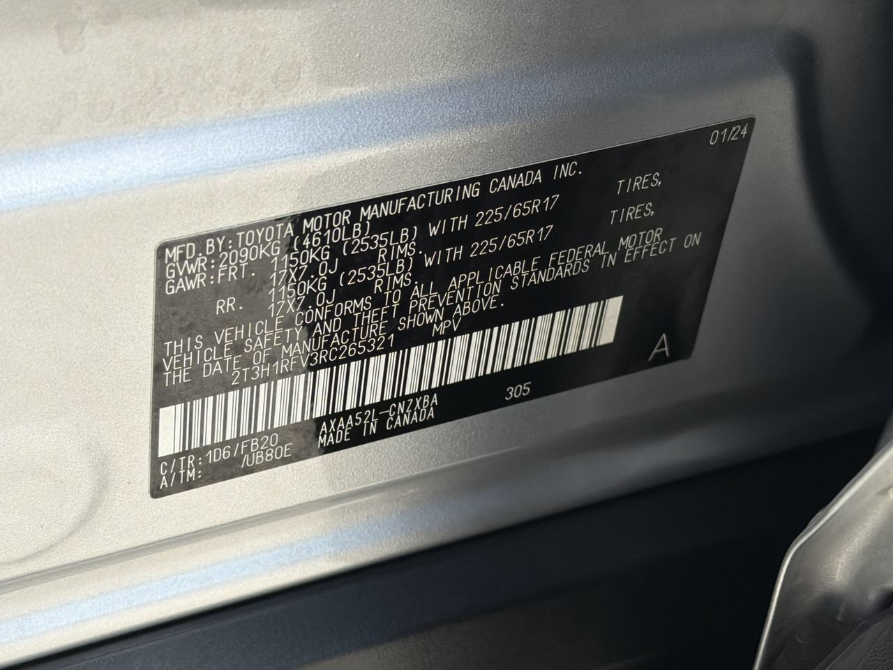 Used 2024 Toyota RAV4 LE FWD image 30