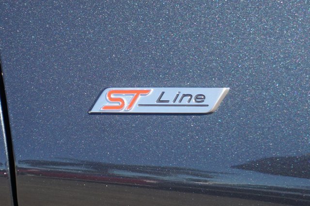 Certified 2023 Ford Explorer ST-Line w/ Class IV Trailer Tow Package image 33