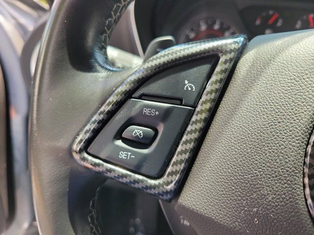 Used 2023 Chevrolet Camaro LT RWD image 17