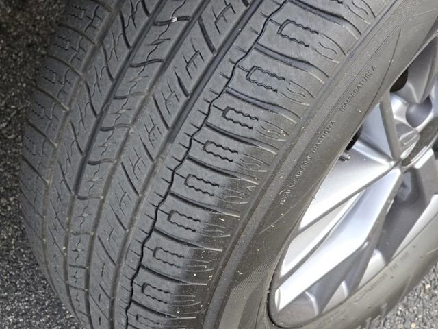 Used 2024 Nissan Rogue S AWD/4WD image 25