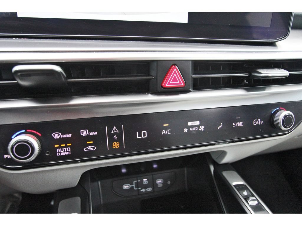 Used 2026 Kia Sorento S FWD image 28