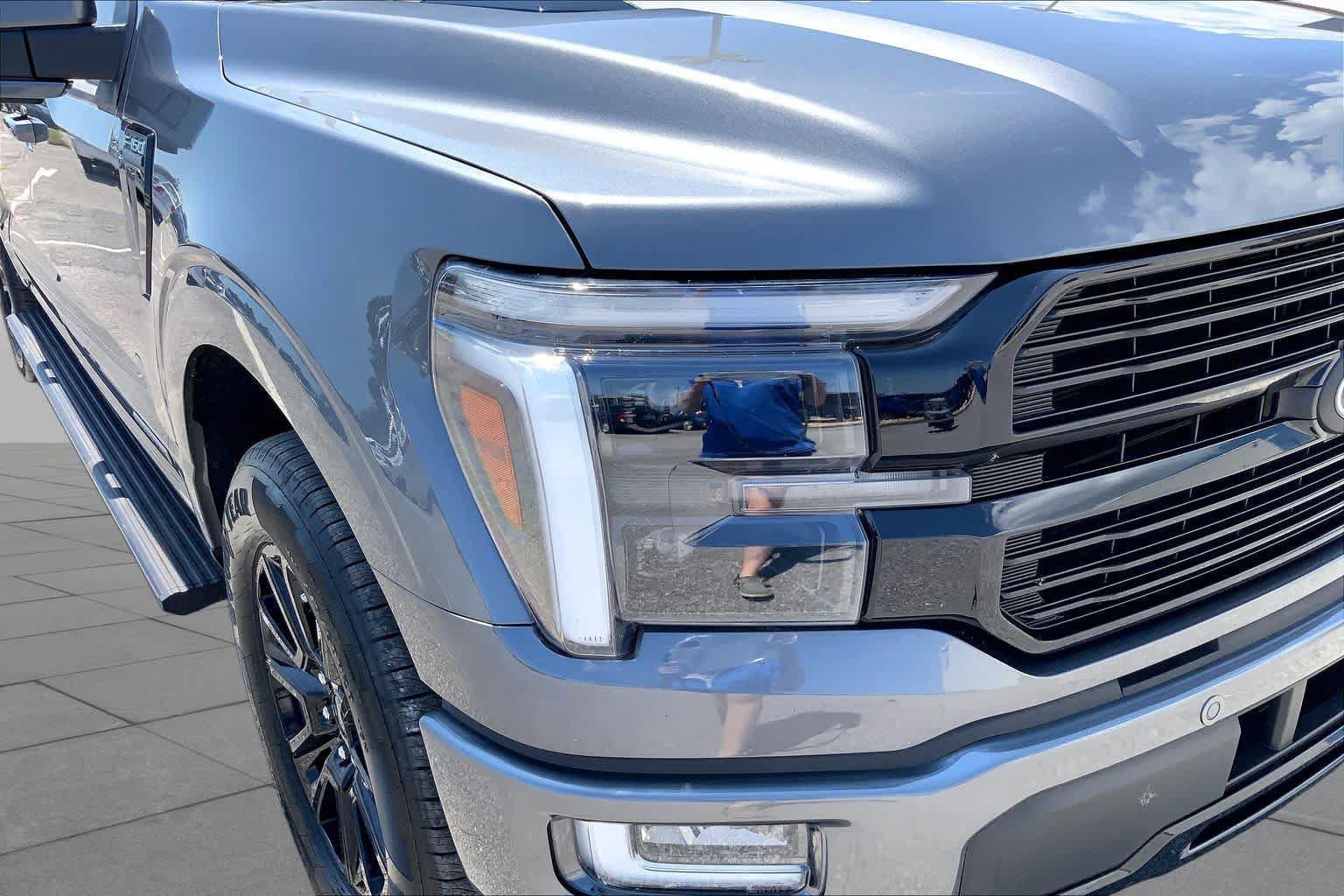 Certified 2024 Ford F150 Platinum w/ FX4 Off-Road Package AWD/4WD image 27