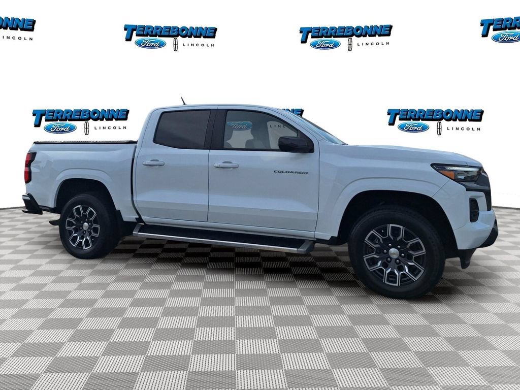 Used 2023 Chevrolet Colorado LT w/ LT Convenience Package III RWD image 3