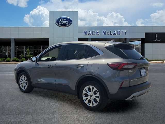 Certified 2023 Ford Escape Active FWD image 3