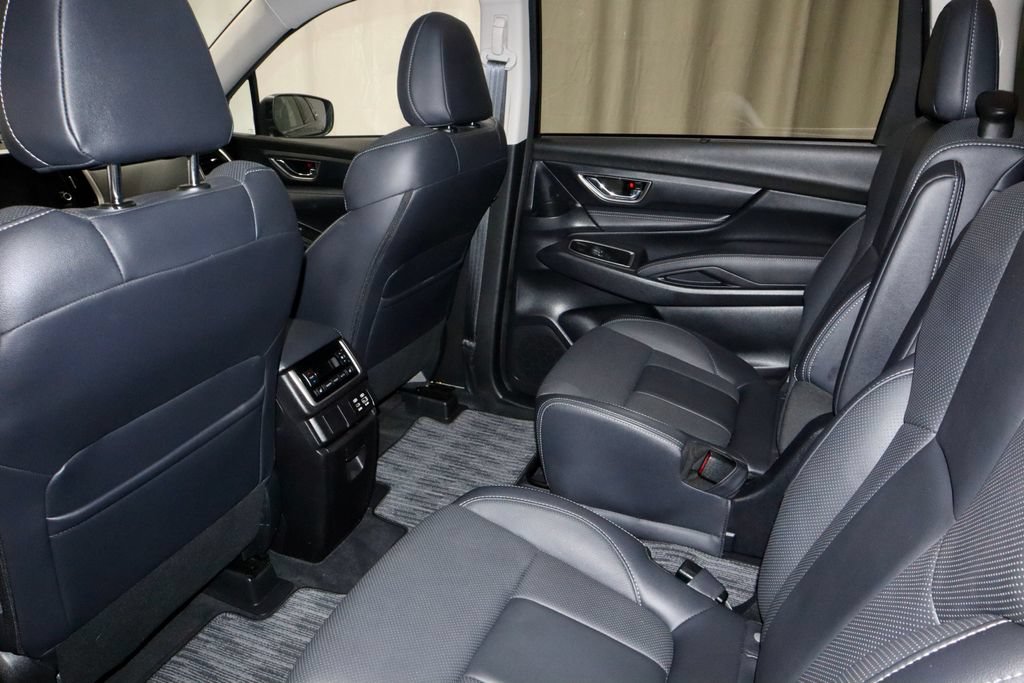 Used 2023 Subaru Ascent Limited AWD/4WD image 21