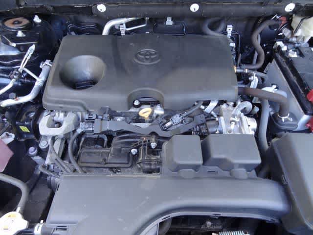 Used 2024 Toyota RAV4 XLE AWD/4WD image 33