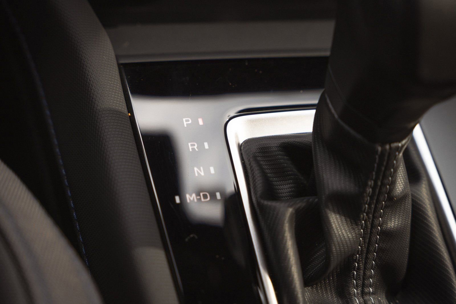 Used 2025 Subaru Forester Premium image 38