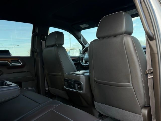 Used 2023 GMC Sierra 1500 Denali w/ Technology Package AWD/4WD image 26