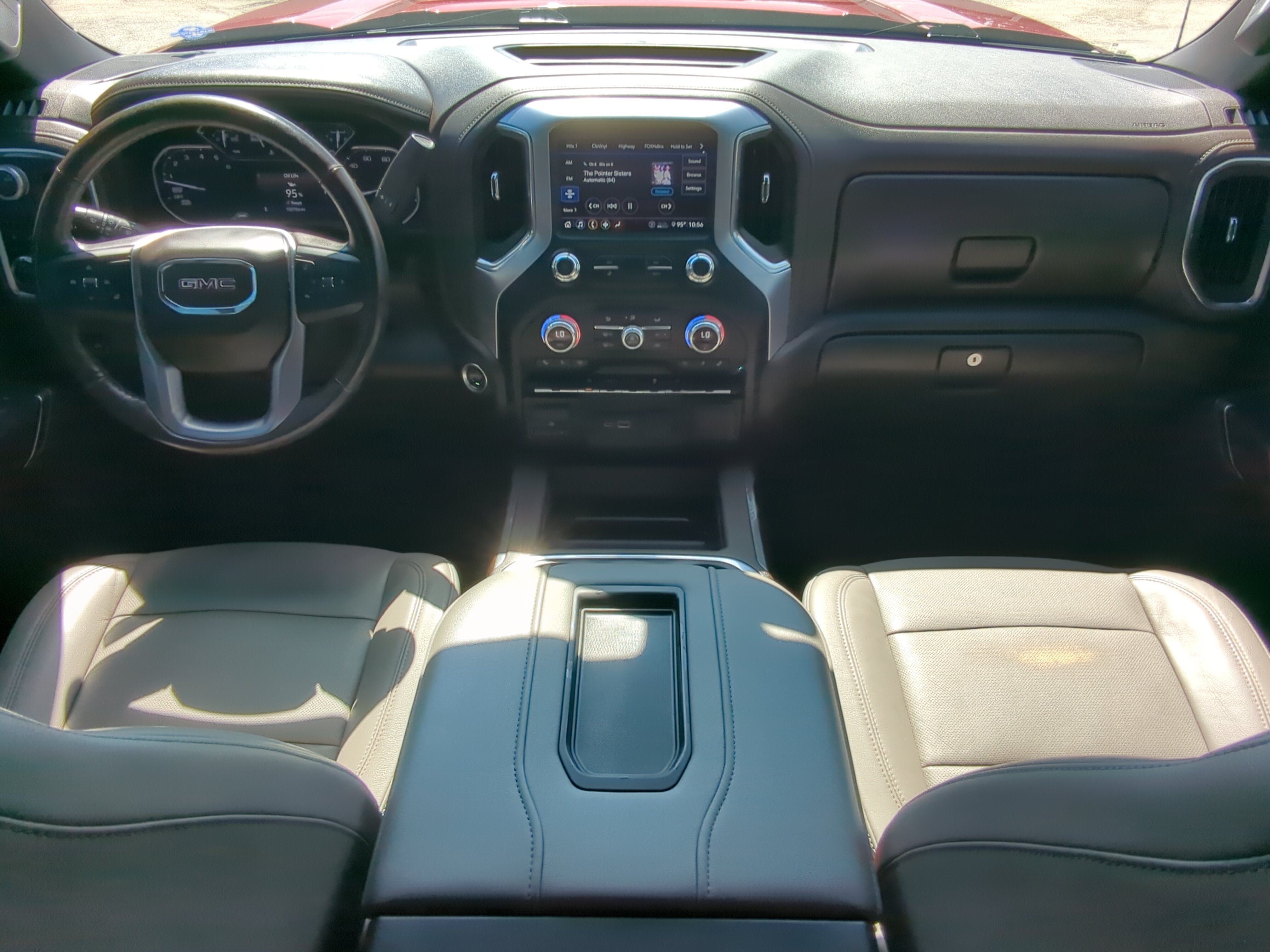 Used 2020 GMC Sierra 1500 SLT RWD image 13
