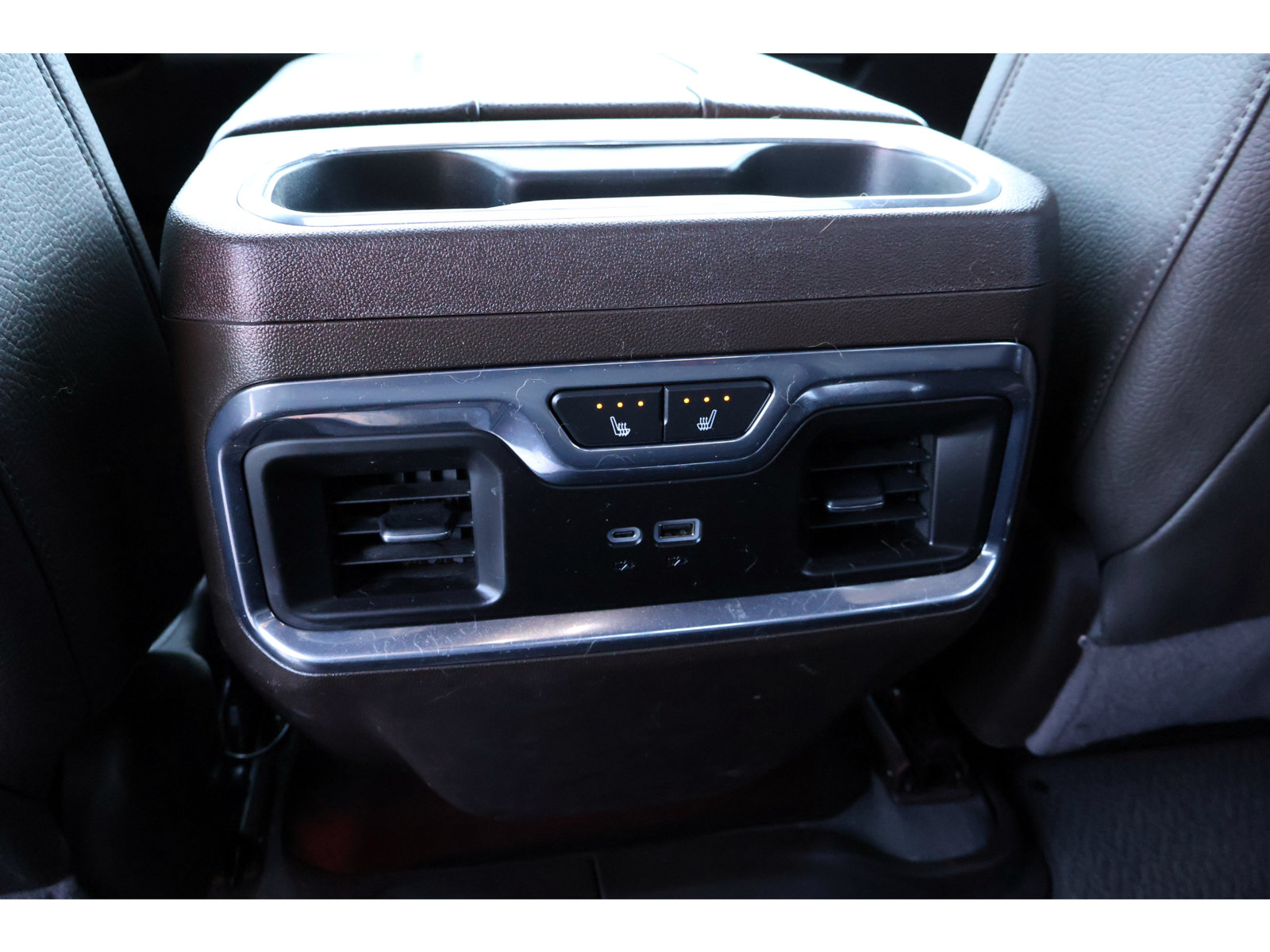 Used 2024 GMC Sierra 1500 Denali w/ Technology Package AWD/4WD image 26