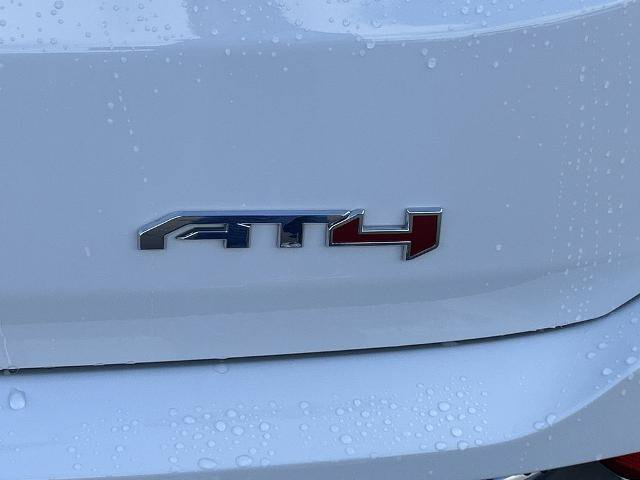 Used 2024 GMC Terrain AT4 AWD/4WD image 24