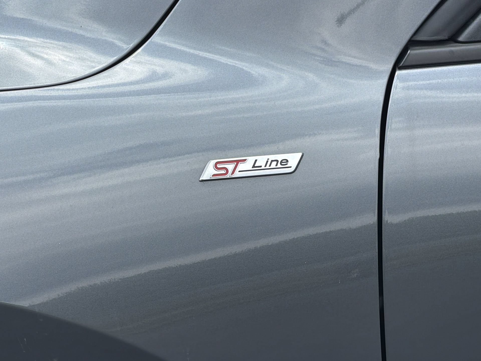 Certified 2023 Ford Escape ST-Line w/ Tech Pack #1 FWD image 13