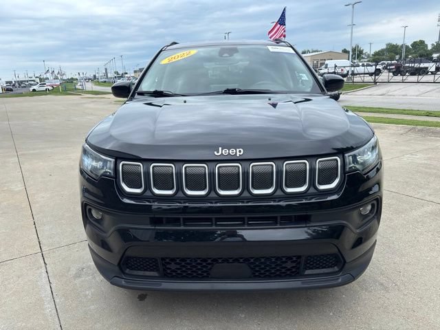 Used 2022 Jeep Compass Latitude w/ Convenience Group AWD/4WD image 5