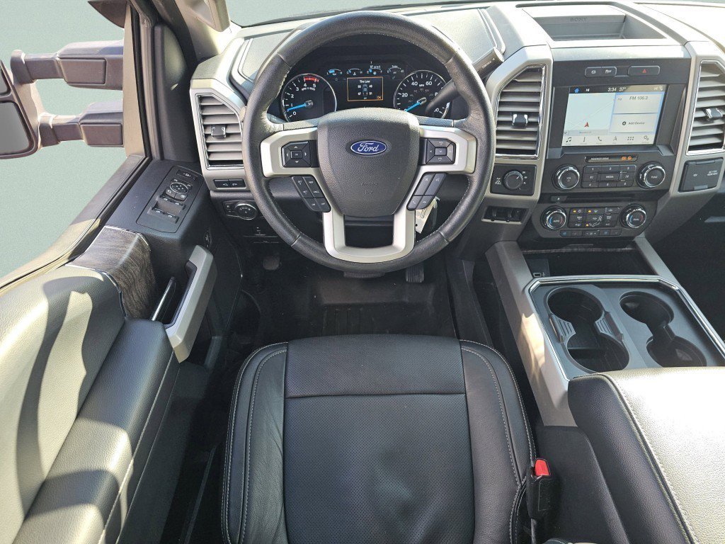 Certified 2017 Ford F350 Lariat w/ Chrome Package image 4