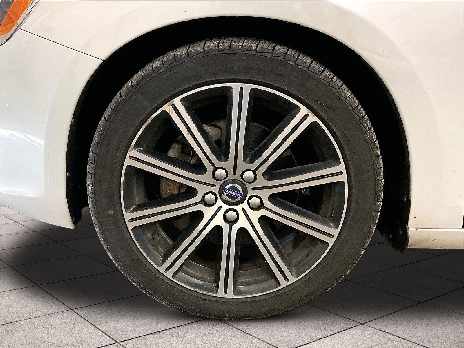 Used 2017 Volvo S60 T5 Inscription AWD/4WD image 8
