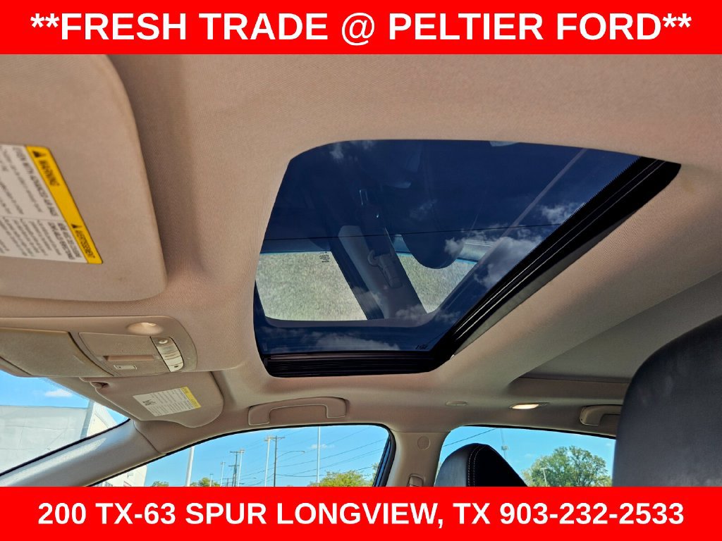 Used 2017 Nissan Maxima Platinum FWD image 17